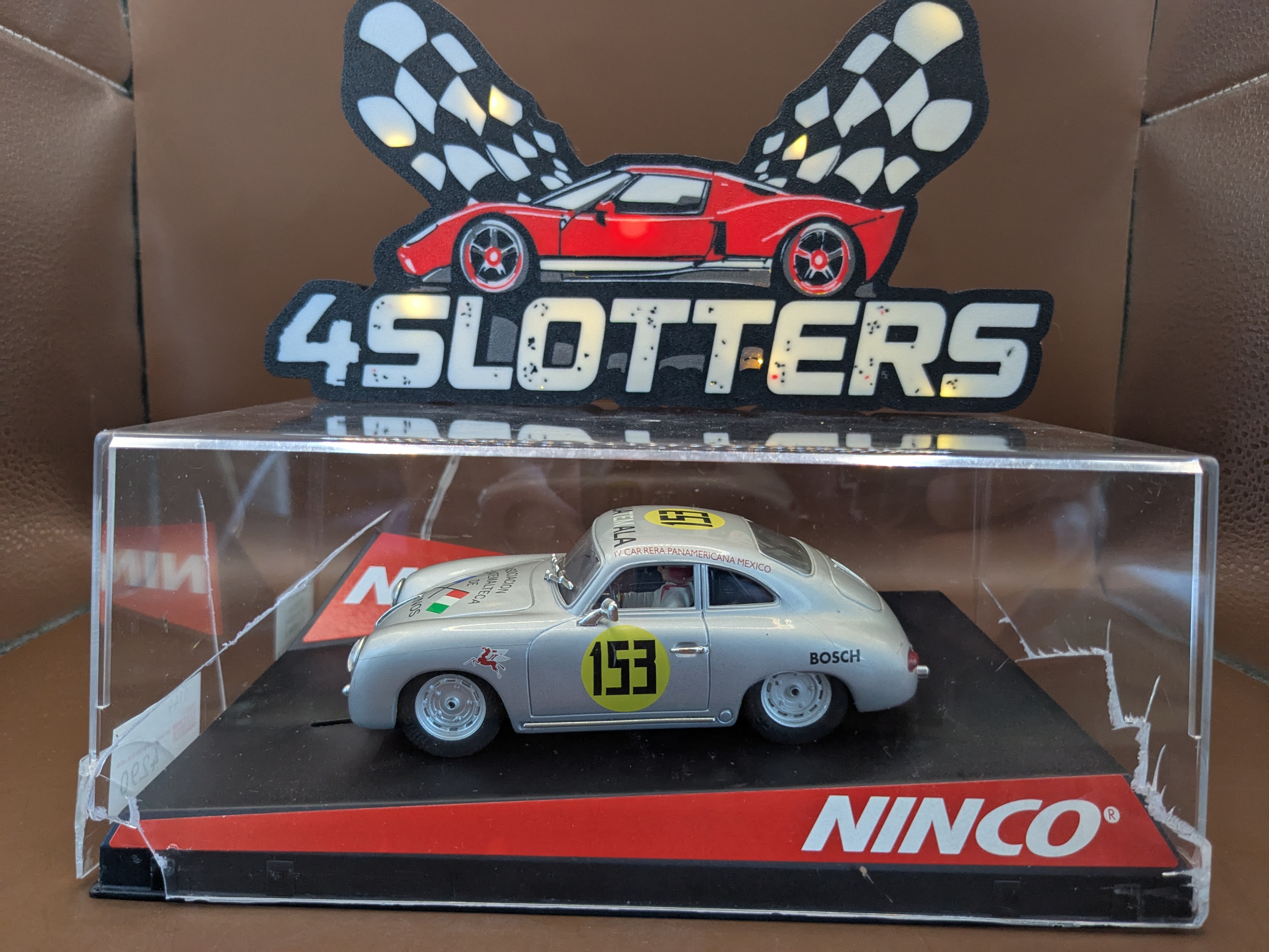 Ninco Porsche 356A Coupe #153 Asociación Guatemalteca