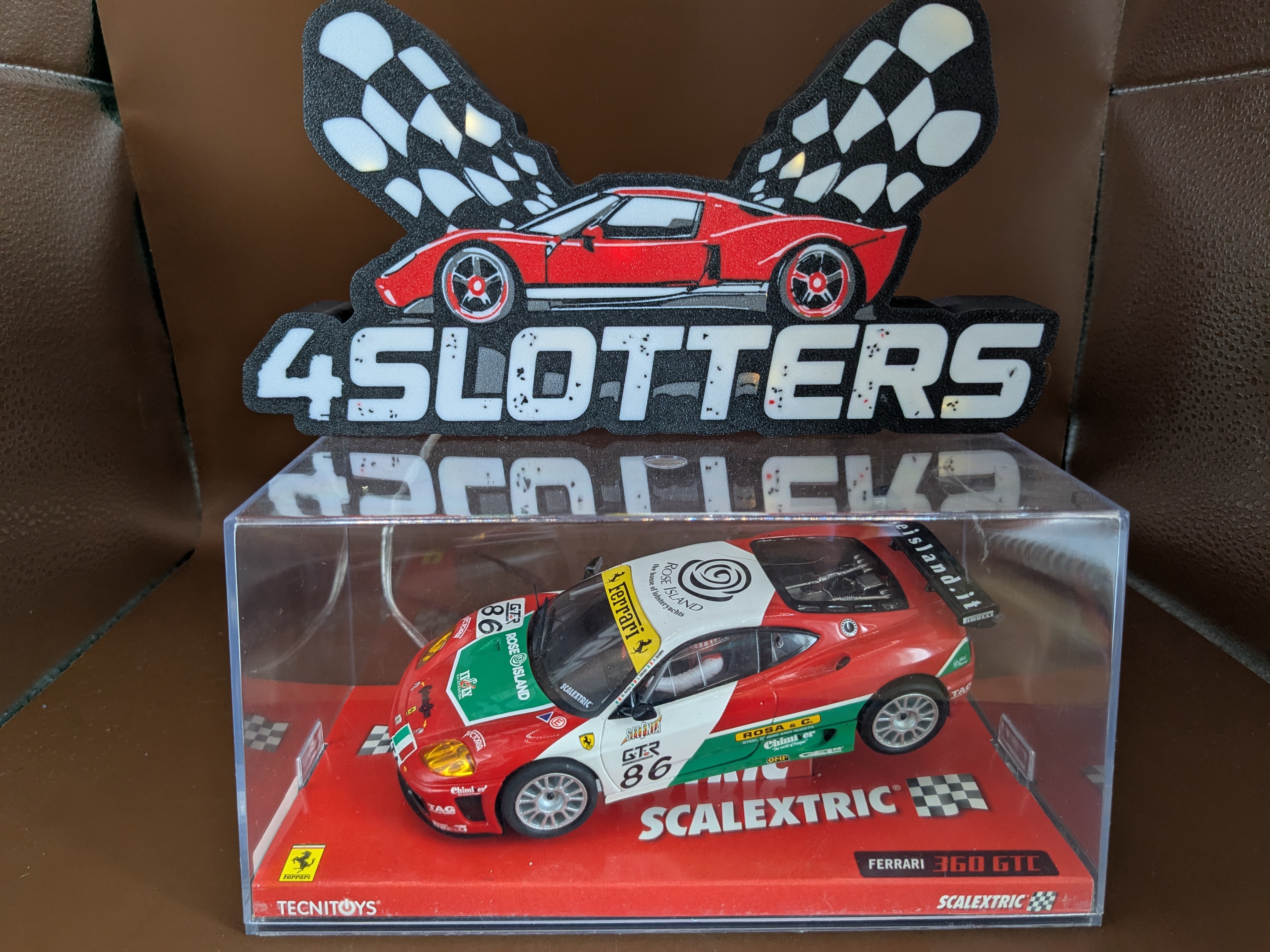 SCX Ferrari 360 GTC #86 Rose Island