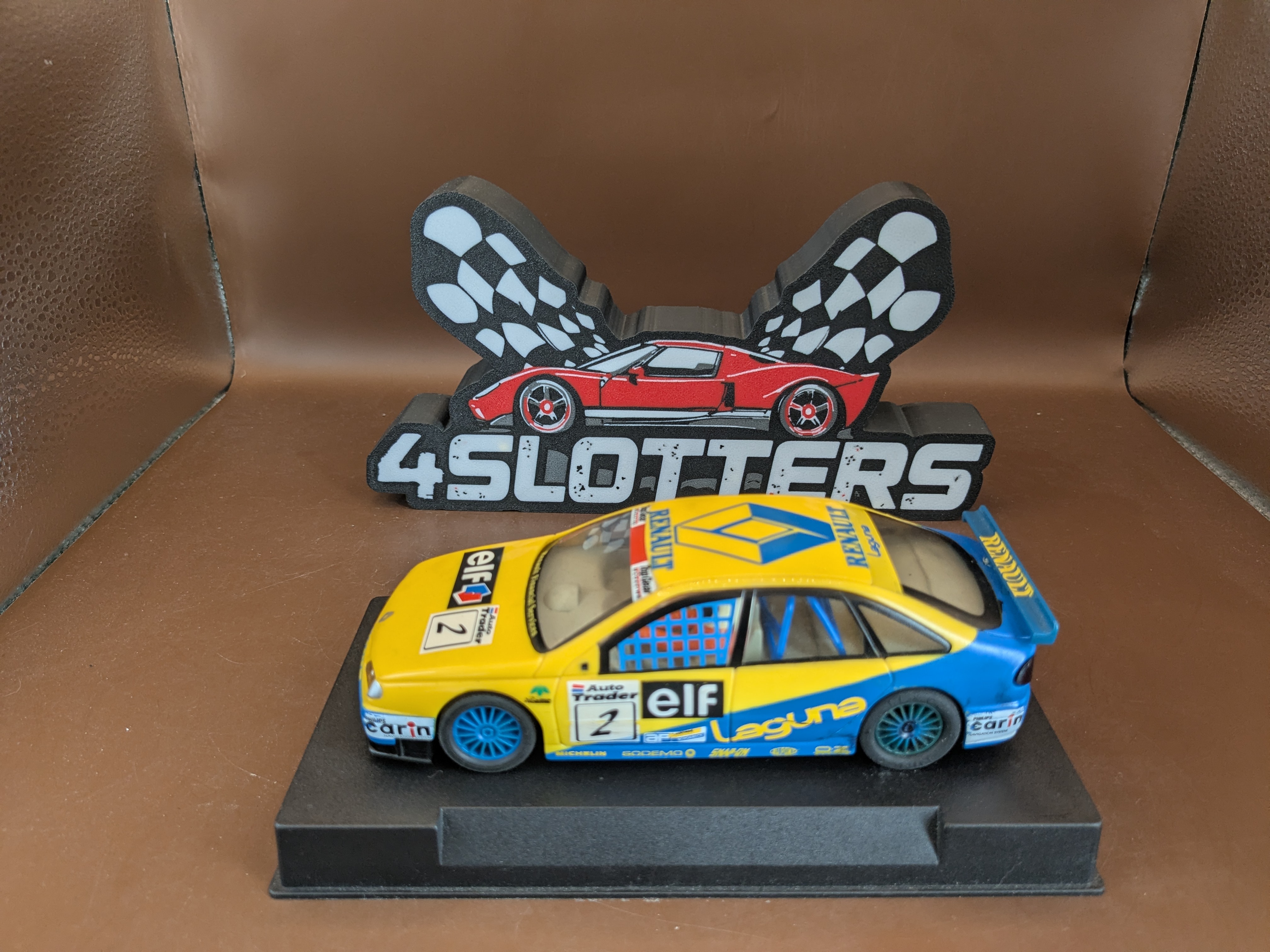 Scalextric Renault Laguna #2 Elf *USED*