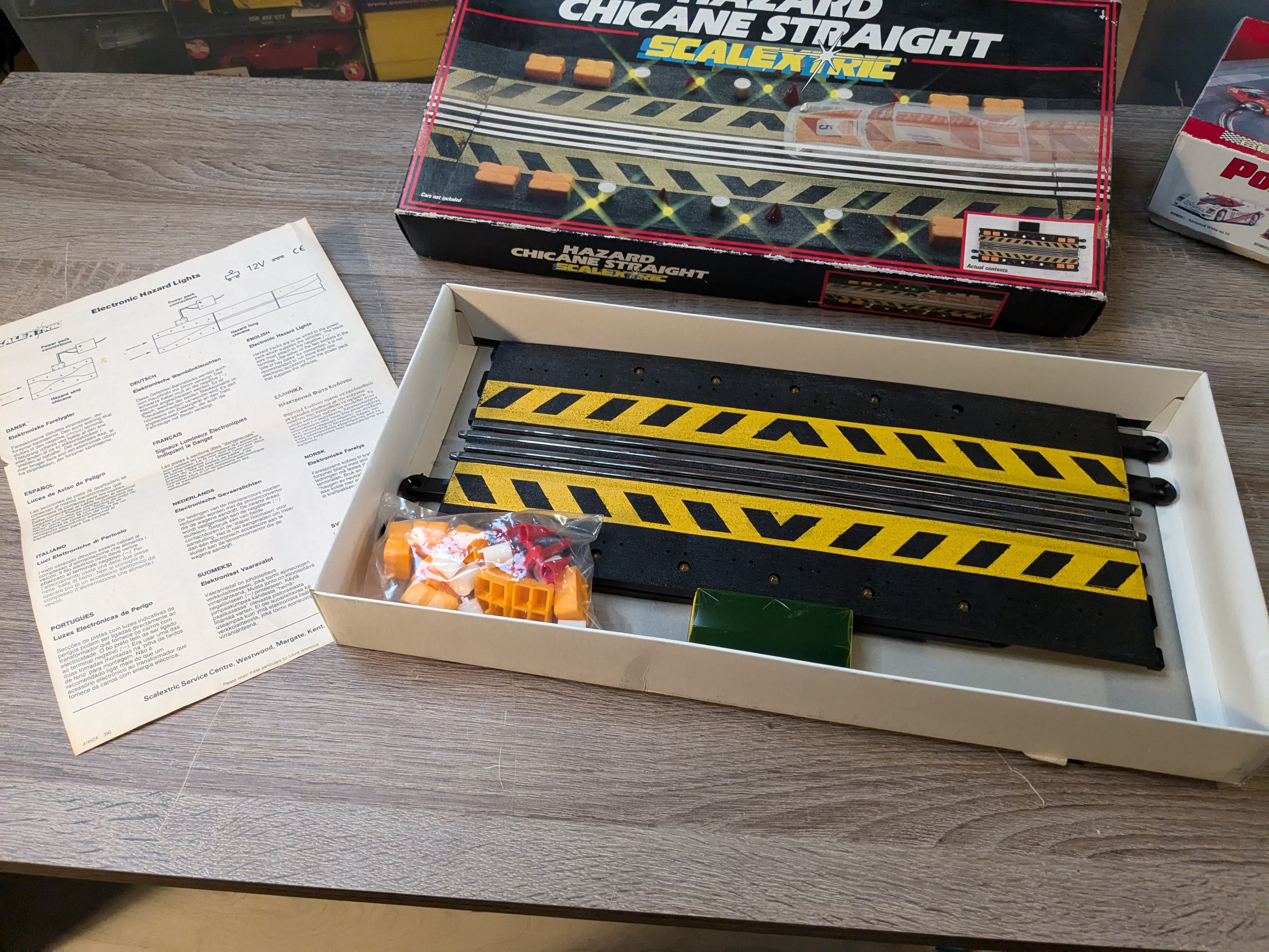 Scalextric Track Hazard Chicane
