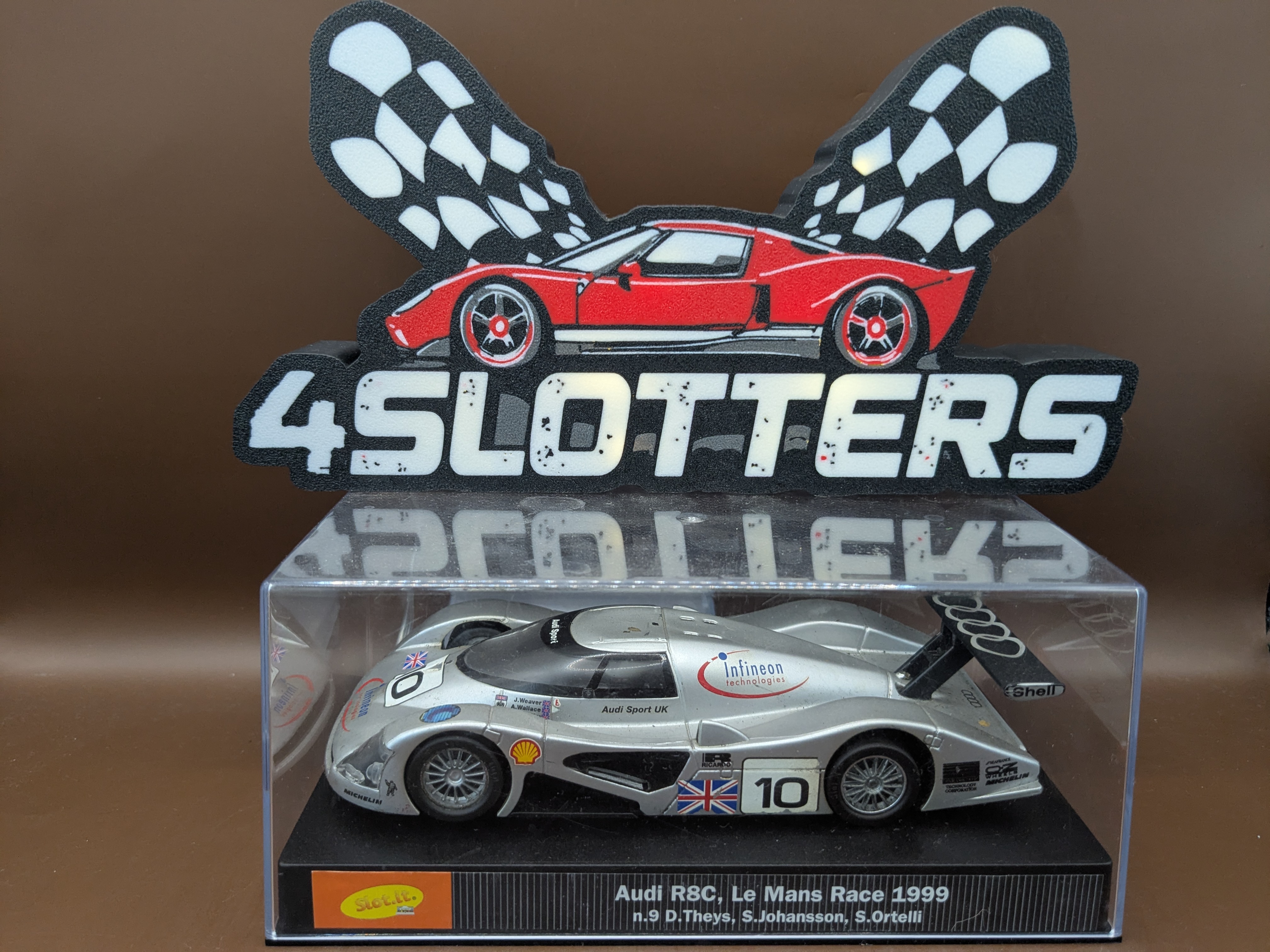 Slot.It Audi R8C #10 Le Mans 1999 *USED*