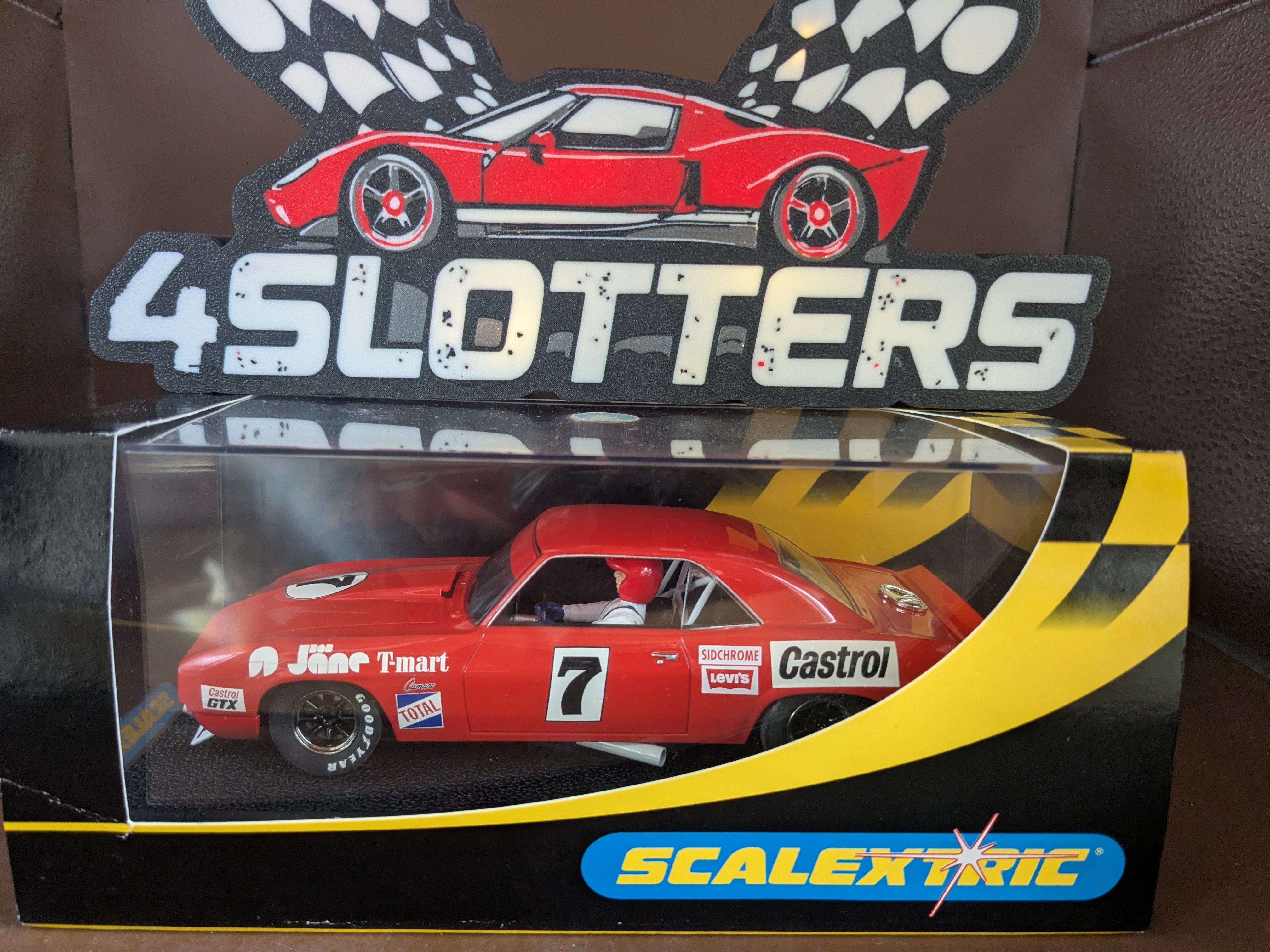 Scalextric Chevrolet Camaro #7 Bob Jane