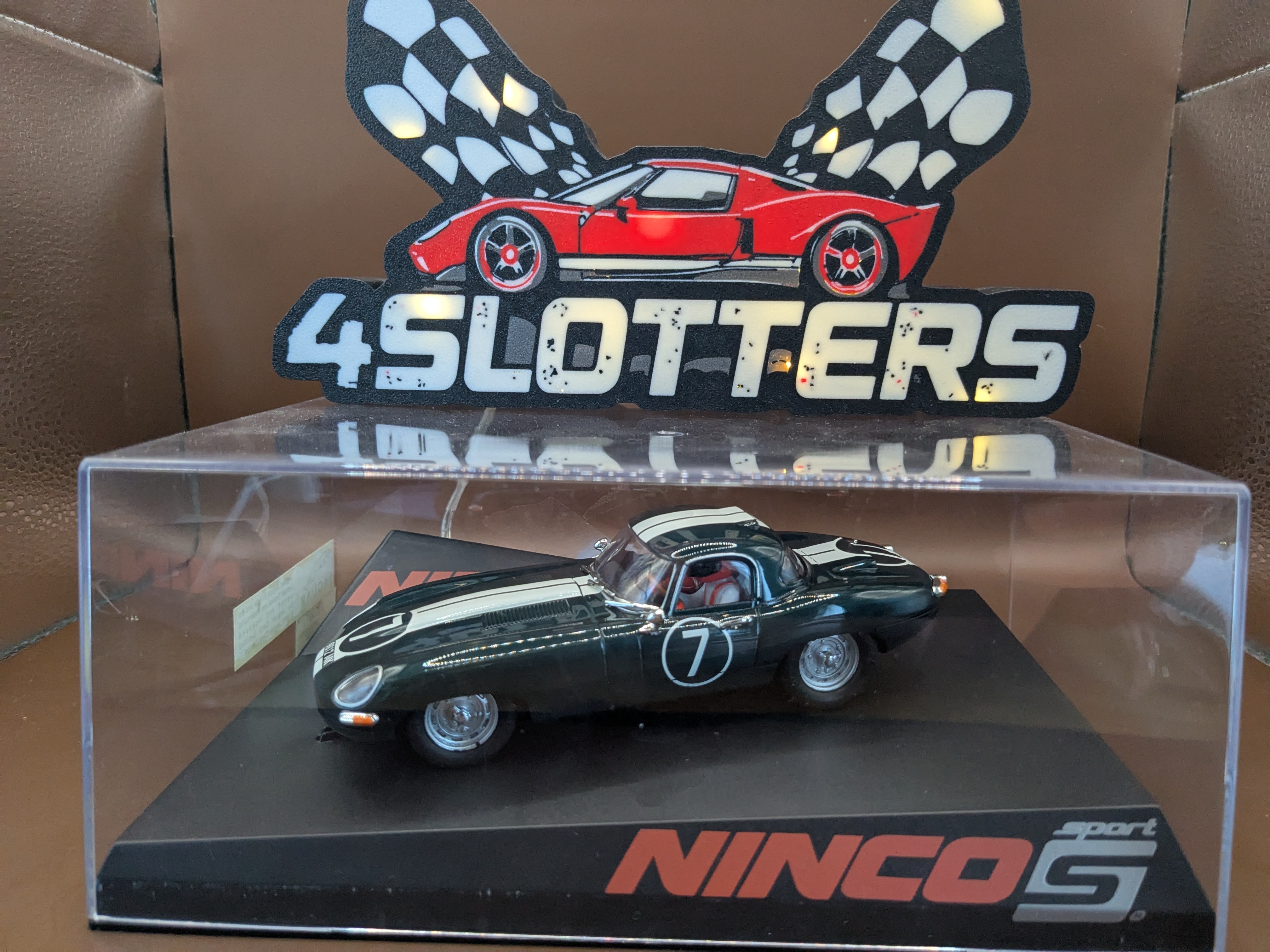 Ninco Jaguar E-Type Roadster #7 British Green