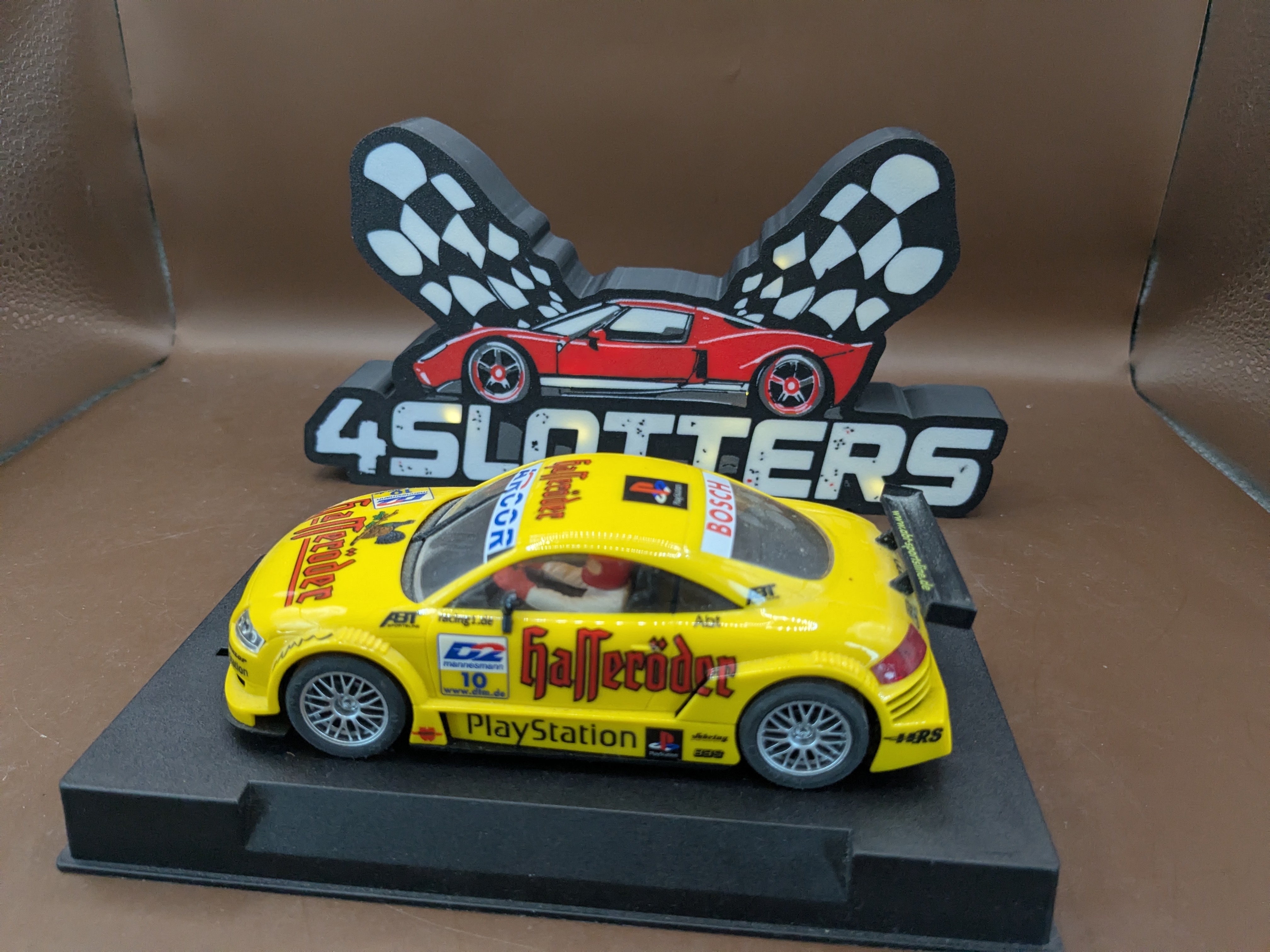 Ninco Audi TT #10 Hasseroder Pils Hockenheim 2010 *USED*