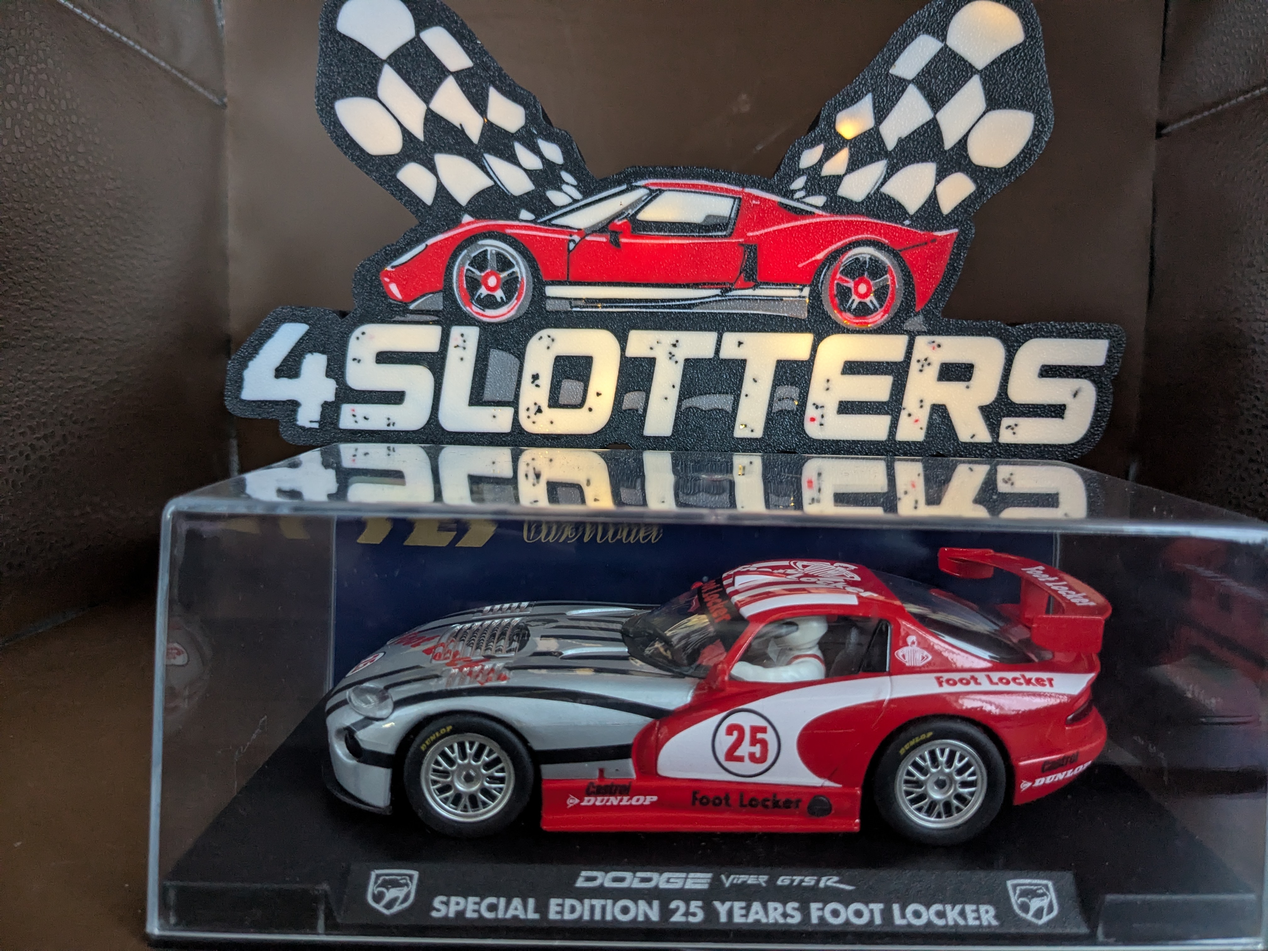Fly Dodge Viper GTS-R #25 Footlocker