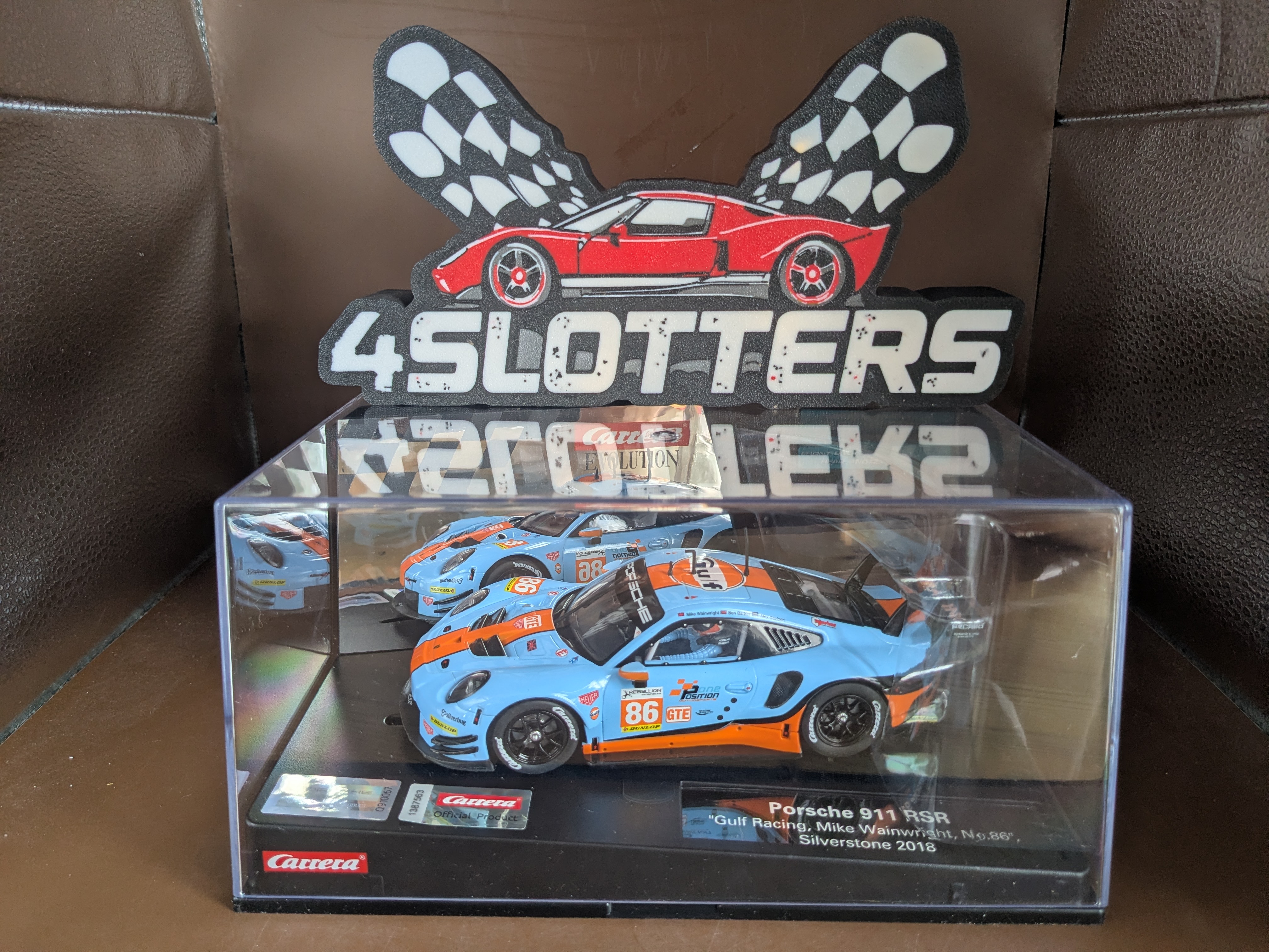 Carrera Evo Porsche 911 RSR #86 Gulf Racing 4h Silverstone 2012