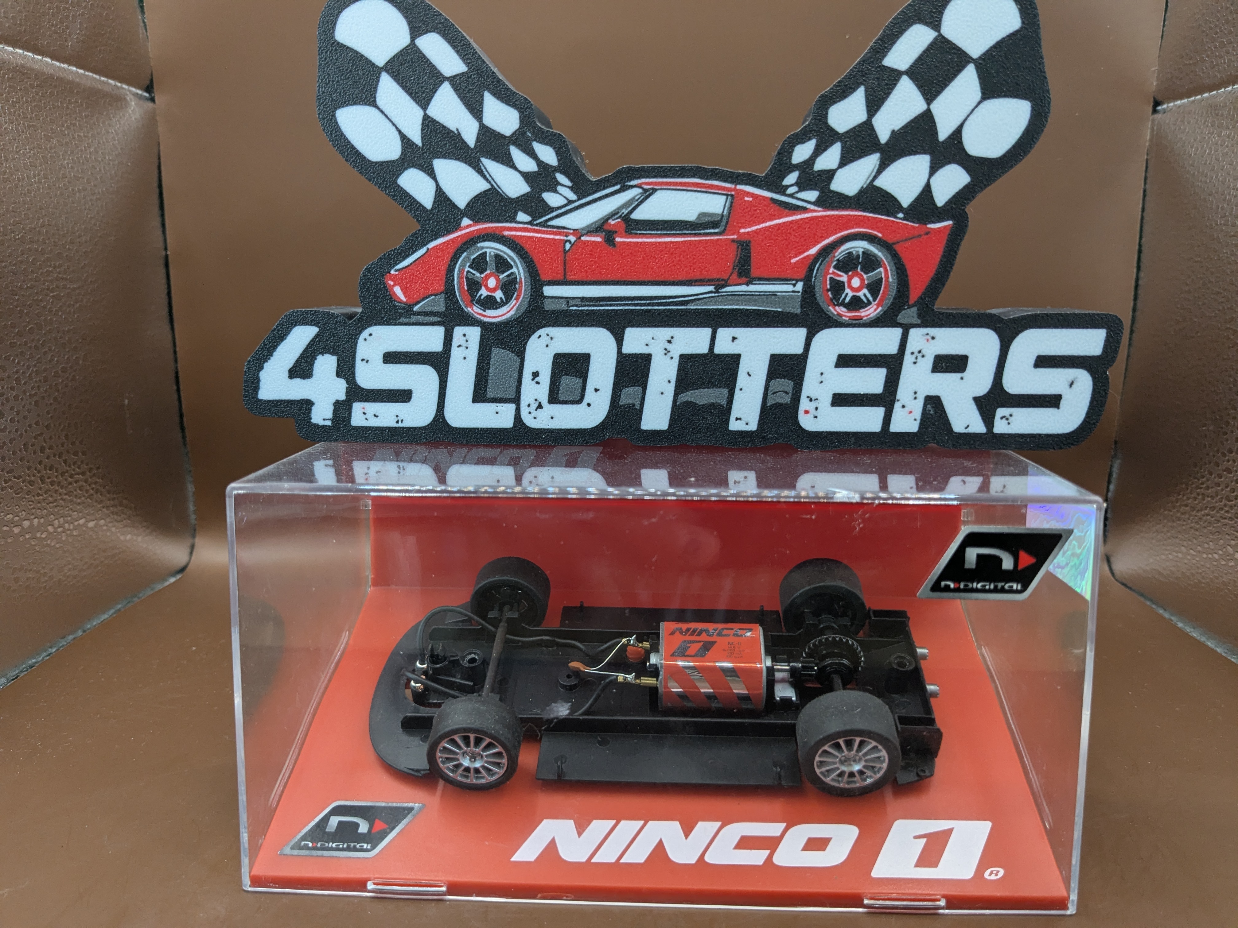 Ninco Renault Megane Chassis Trophy McGregor Complete with running gear Ninco 1