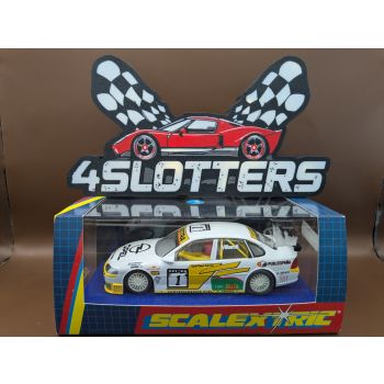 Scalextric Opel Vectra #1 