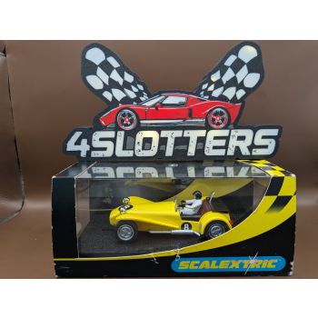 Scalextric Caterham 7 #8 Racing Yellow