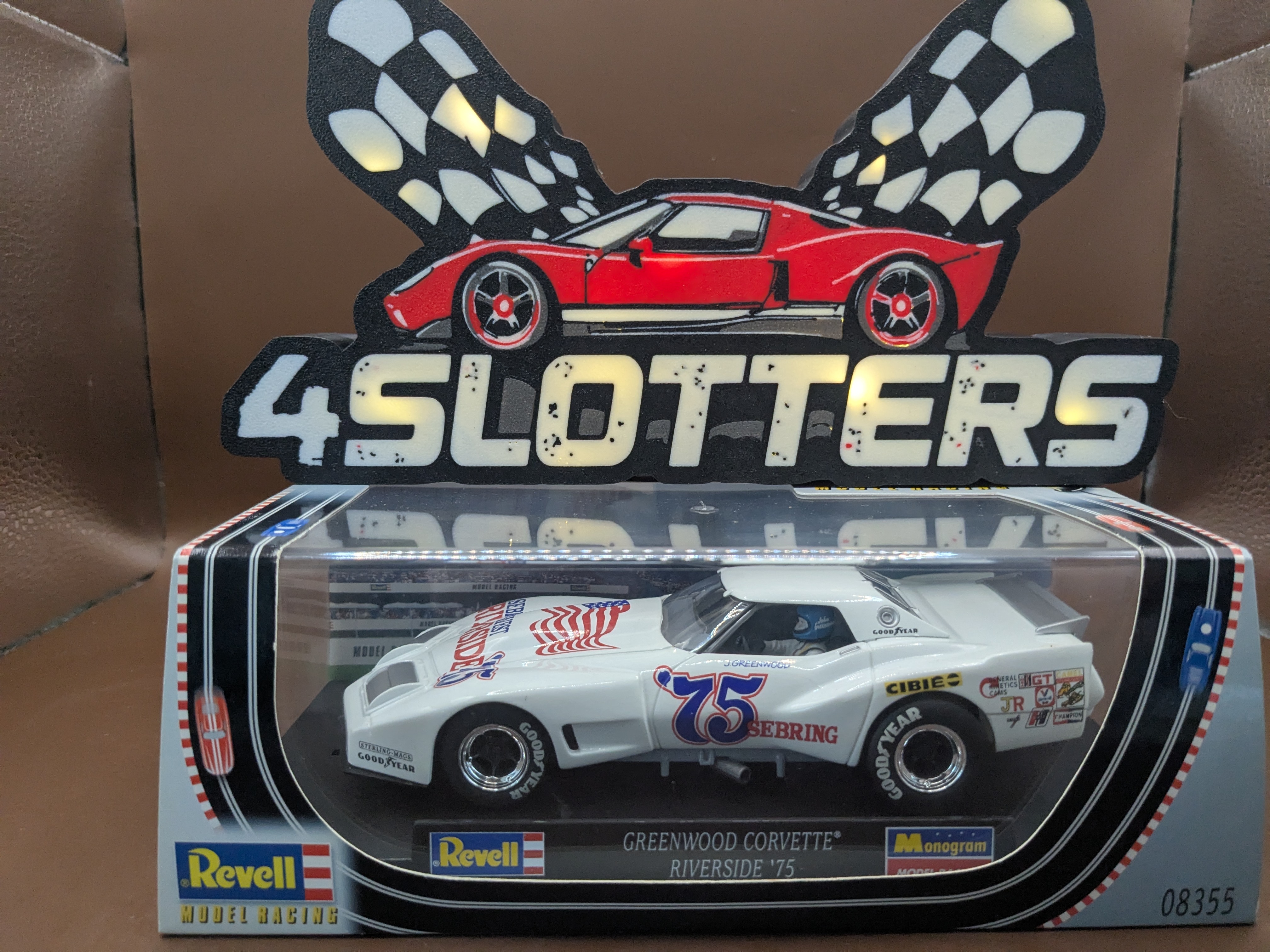 Revell Monogram Chevrolet Corvette #75 Riverside 1975