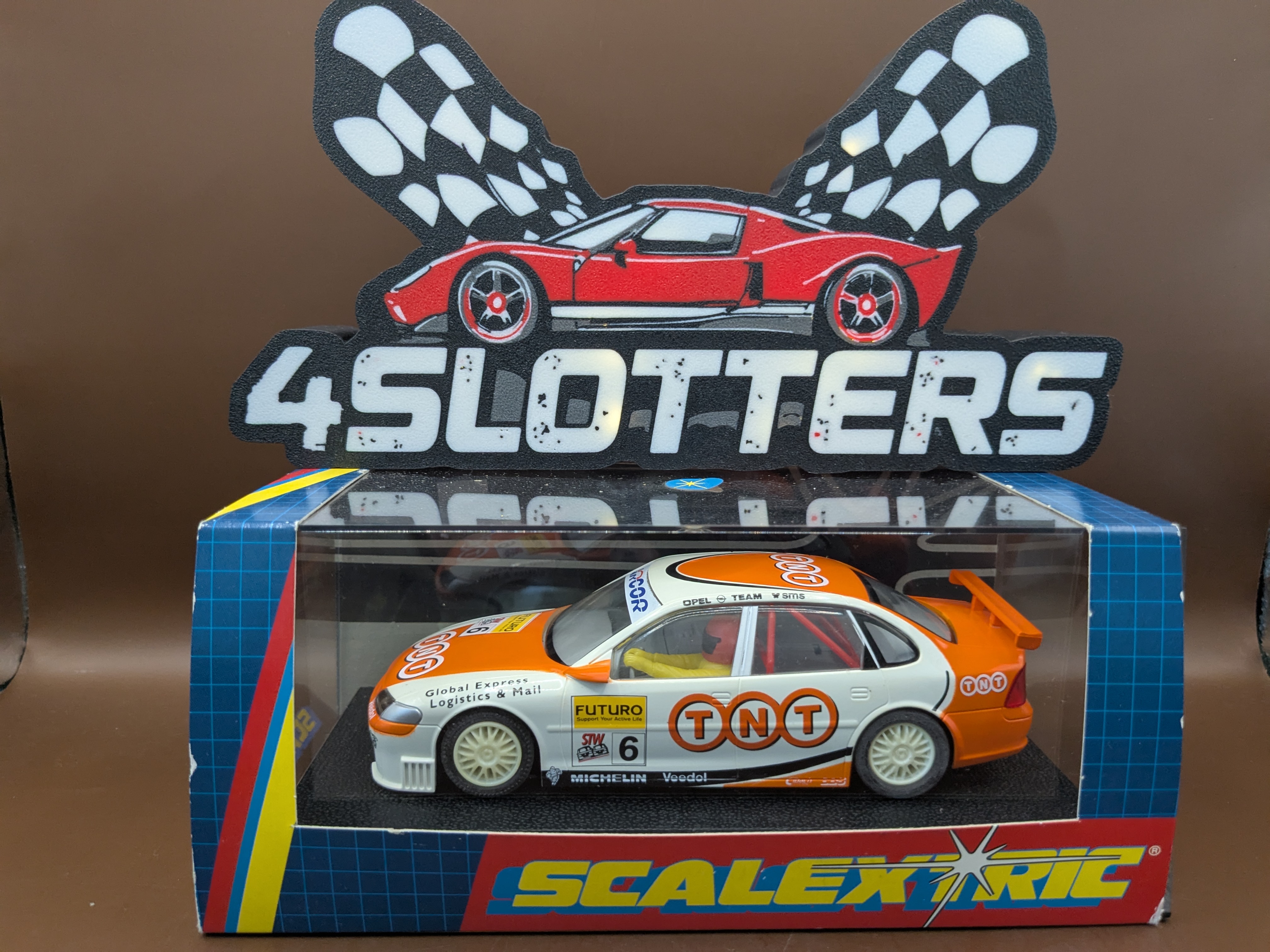 Scalextric Opel Vectra #6 TNT