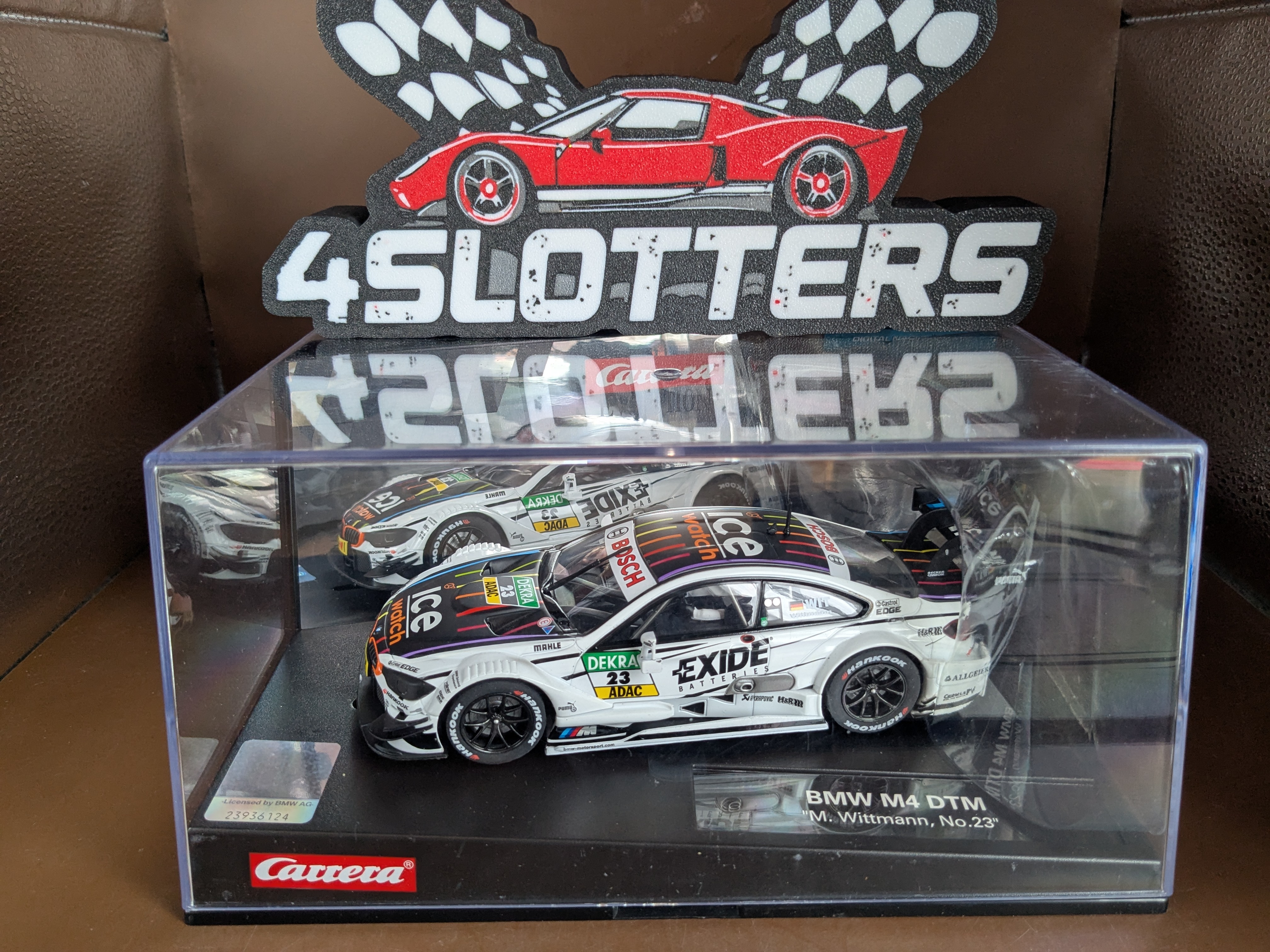 Carrera Evo BMW M4 #23 Exide Batteries 1e DTM 2014