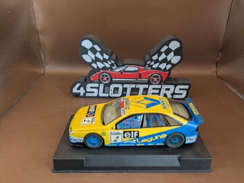 Scalextric Renault Laguna #2 Elf *USED*