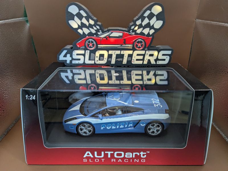 Autoart 1/24 Lamborghini Gallardo Police Car Polizia