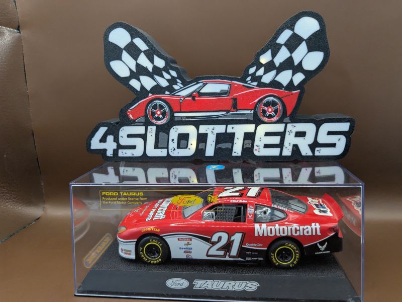 Scalextric Nascar Ford Taurus #21 Motorcraft