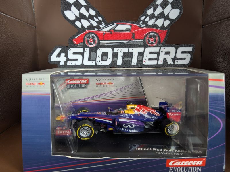 Carrera Evo F1 #1 Red Bull Racing RB9 S Vettel
